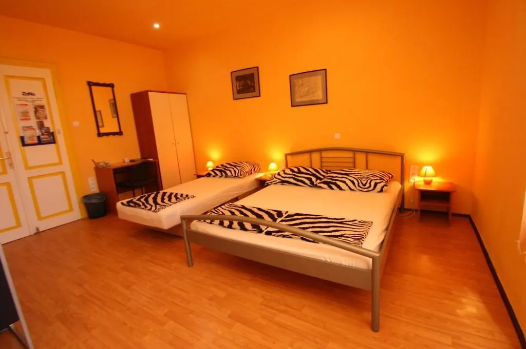 Apartamento Guest House Zona PUY Croácia