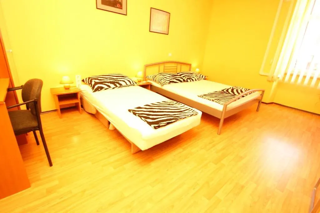 Guest House Zona PUY Pula